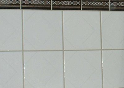 Huttons-Bathroom-Mocha-walls-002